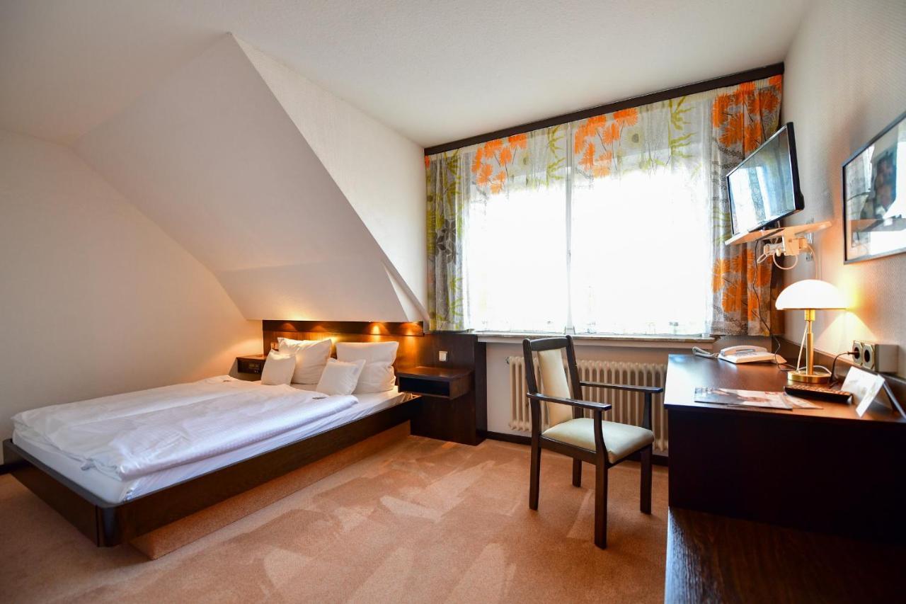 Hotel Zur Post Balve Exterior photo